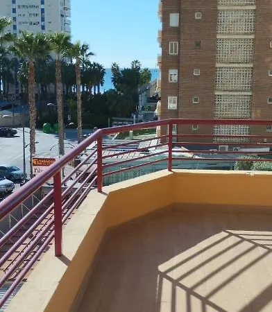 ホテル Carlos V Levante ベニドルム