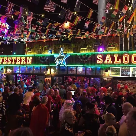 Carlos V Levante ホテル ベニドルム